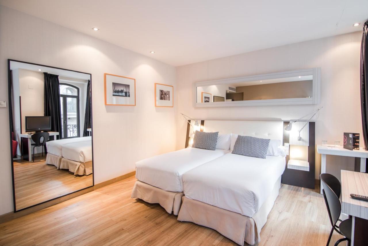 Petit Palace Chueca Madrid Bagian luar foto